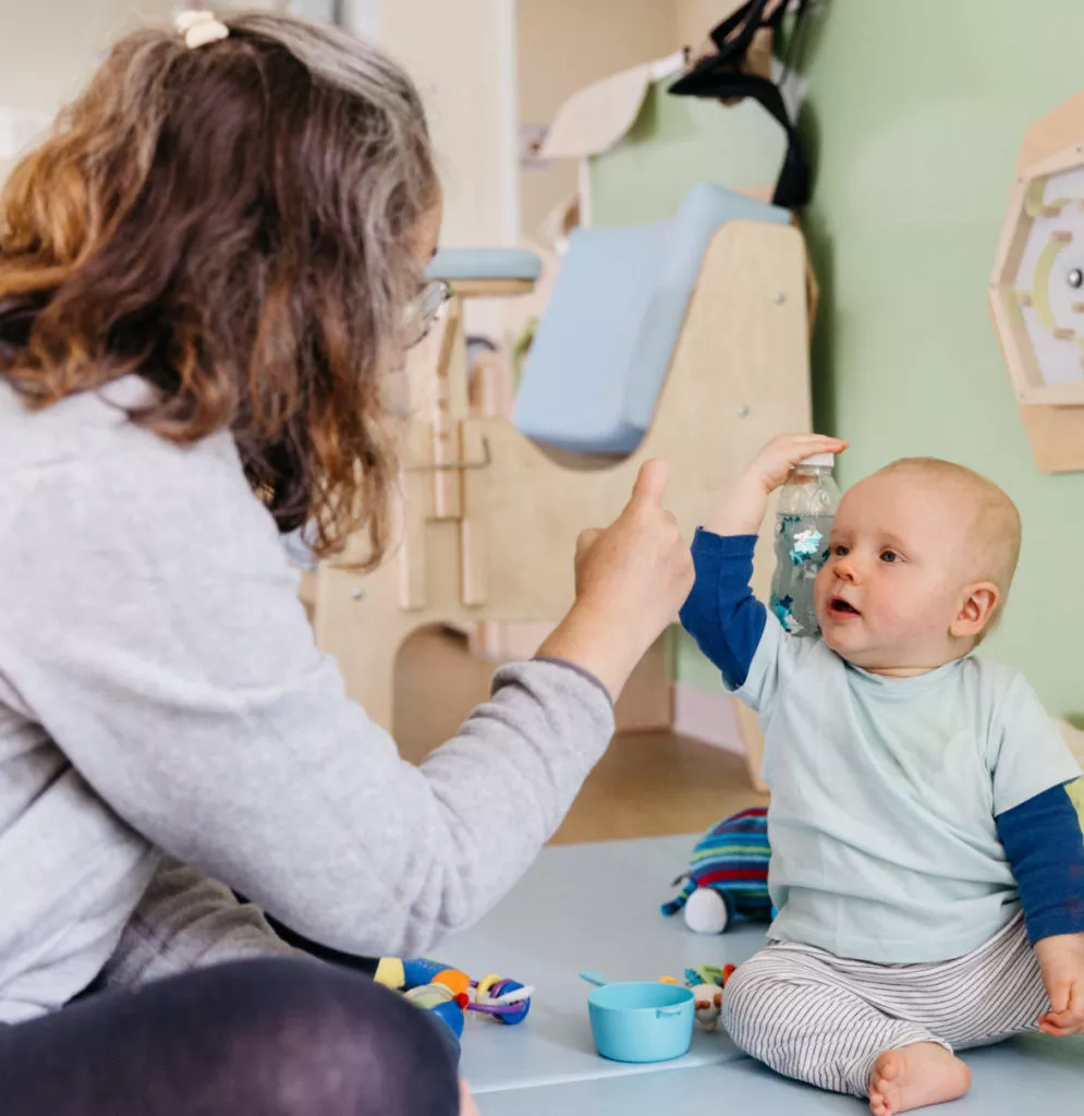 Les Jeunes Pousses - accompagnent - enfant